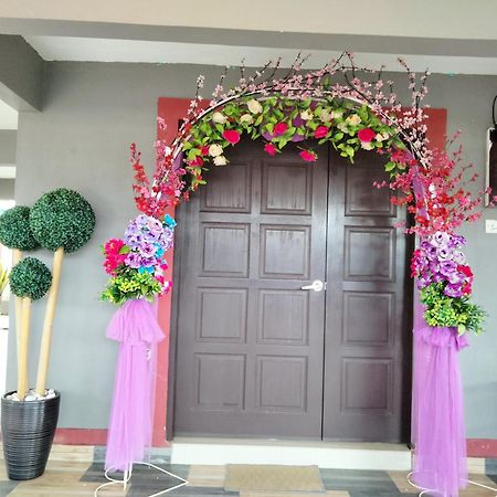 Weng Kong Homestay Slim River Buitenkant foto