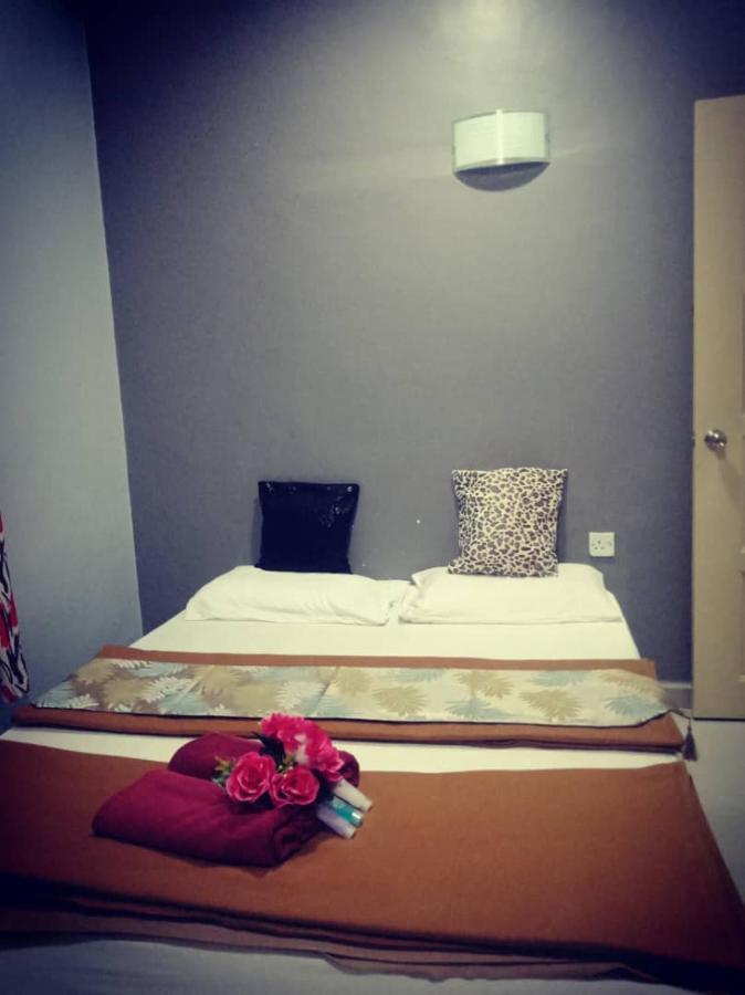 Weng Kong Homestay Slim River Buitenkant foto